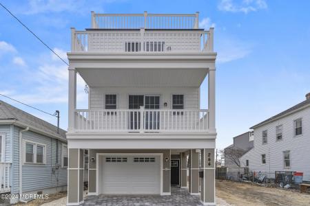 Photo of 322 Lincoln Avenue