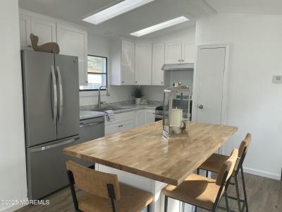 Photo of 5 Pine Cone Lane, Manahawkin NJ