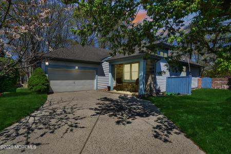 Photo of 12 Thatcher Court, Jackson NJ