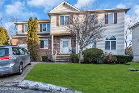 Photo of 402 Twin Oaks Drive