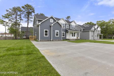 Photo of 801 Commonwealth Boulevard