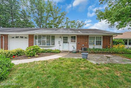 Photo of 633A Huntington Drive A, Lakewood NJ