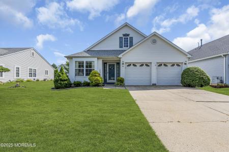 Photo of 18 Stewart Court, Jackson NJ