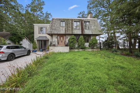 Photo of 10 W Riverside Drive