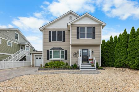 Photo of 20 Perry Drive, Brick NJ