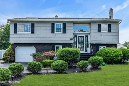 Photo of 109 Twin Rivers Drive