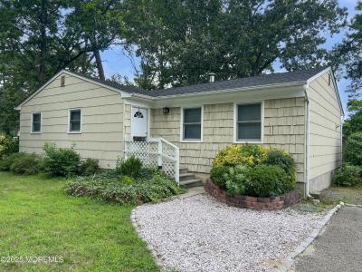 Photo of 501 Bismarck Street, Toms River NJ