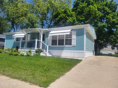 Photo of 131 Douglas Drive