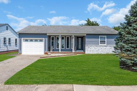 Photo of 16 Whitmore Drive, Toms River NJ