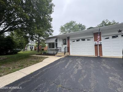 Photo of 7 Valley Forge Drive A, Whiting NJ