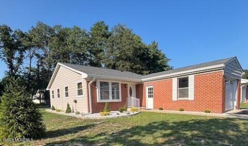 Photo of 786 Hudson Parkway