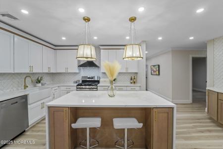 Photo of 321 Lawrence Drive, Lanoka Harbor NJ