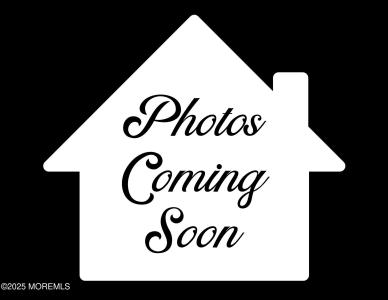 Photo of 32 Brookwood Parkway