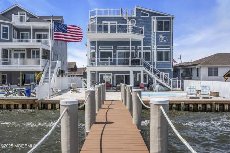 Photo of 107 Bay Shore Drive