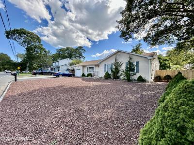 Photo of 455 Drum Point Road, Brick NJ