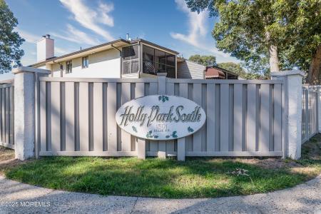 Photo of 1501 Hulse Road 3