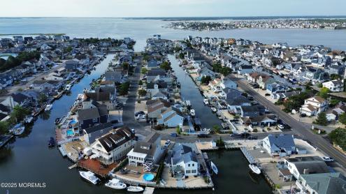 Photo of 1 Halsey Drive