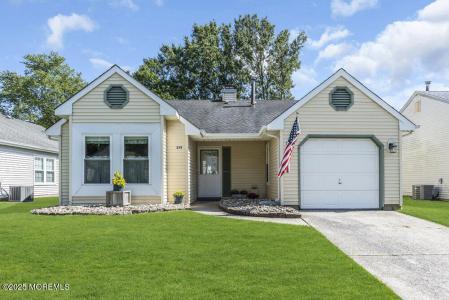 Photo of 219 Mohican Lane, Little Egg Harbor NJ