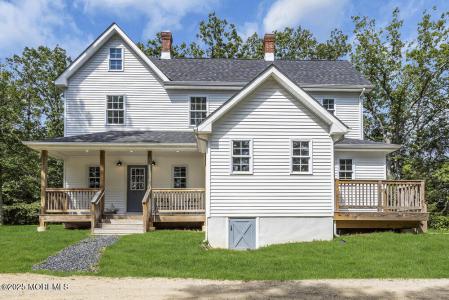 Photo of 393 N County Line Road