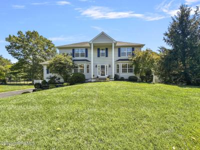 Photo of 5 Twin Oaks Court, Jackson NJ