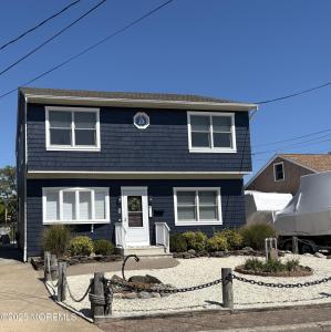 Photo of 210 Midway Avenue, South Seaside Park NJ