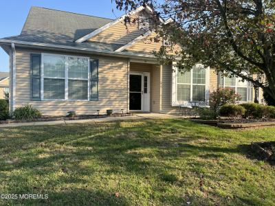 Photo of 30 Winkle Court, Whiting NJ