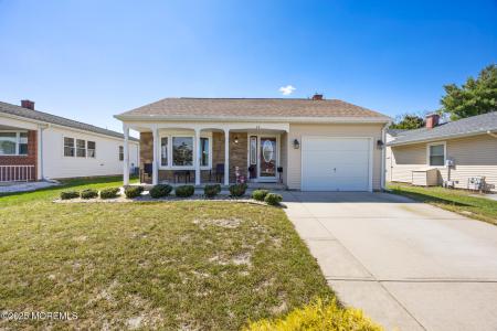 Photo of 64 La Dunette Drive, Toms River NJ