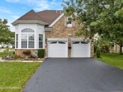Photo of 21 Hingham Lane, Barnegat NJ
