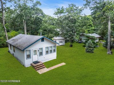 Photo of 227 Chelsea Avenue