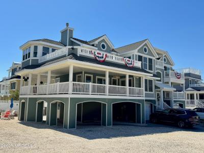 Photo of 1037 N Long Beach Boulevard B