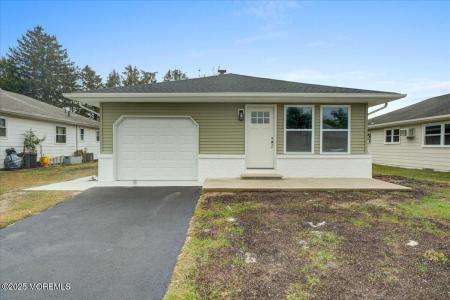 Photo of 7 Frederiksted Street, Toms River NJ