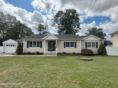 Photo of 421 Springfield Avenue, Pine Beach NJ