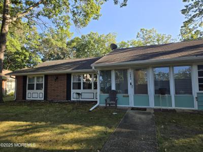 Photo of 156A Gramercy Court, Lakewood NJ