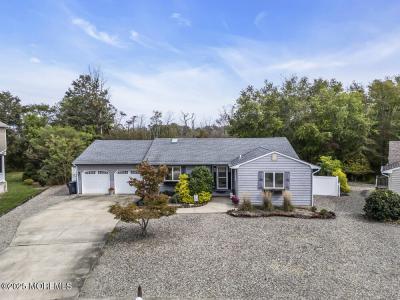 Photo of 18 Quail Run, Brick NJ