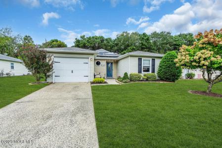 Photo of 16 Thames Place, Brick NJ