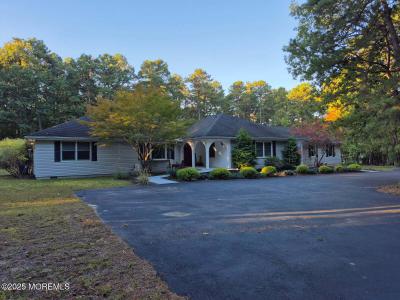 Photo of 379 E Bird Village Road