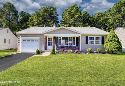 Photo of 23 Zeeland Drive, Toms River NJ