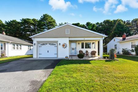 Photo of 12 Santo Domingo Drive, Toms River NJ