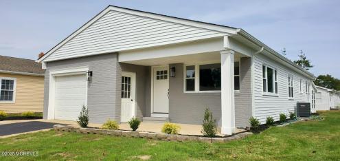 Photo of 14 Banning Court, Toms River NJ