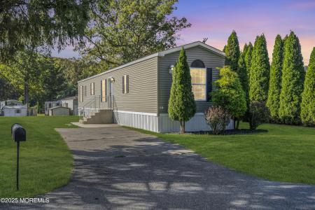 Photo of 125 Oak Drive, Manchester NJ