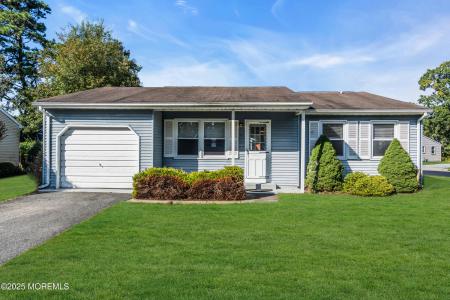 Photo of 11 Hartford Road 70, Whiting NJ