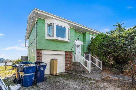 Photo of 148 E Raritan Drive, Little Egg Harbor NJ