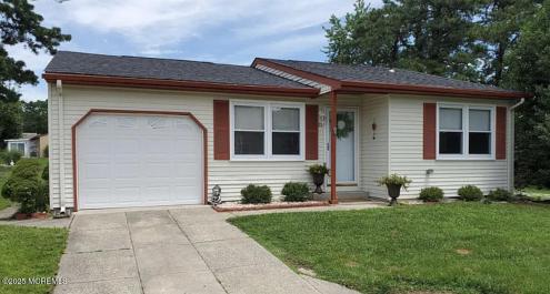Photo of 22 Hummingbird Lane 73, Manchester NJ