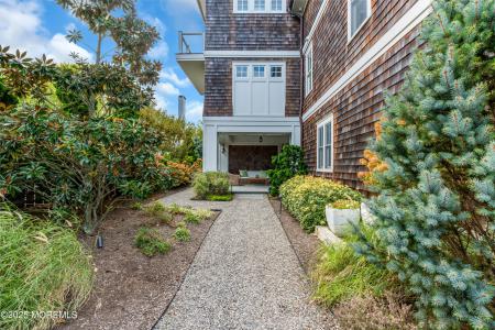 Photo of 982 Barnegat Lane, Mantoloking NJ