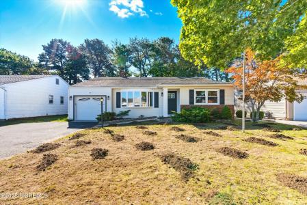 Photo of 34 Westport Drive, Toms River NJ