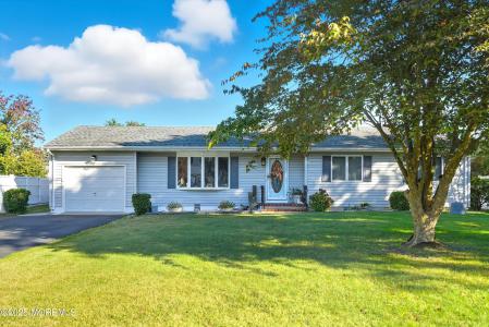 Photo of 307 Windjammer Court, Forked River NJ