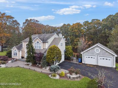 Photo of 378 Sapphire Drive