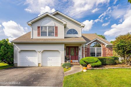 Photo of 1990 Country