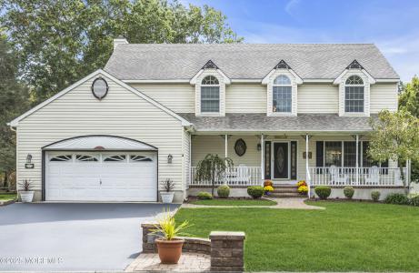 Photo of 687 Colgate Avenue, Lanoka Harbor NJ