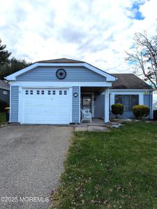 Photo of 10 Woodstock Lane, Manchester NJ